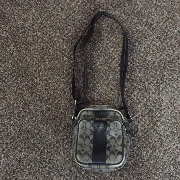 Coach Handbags - Coach purse